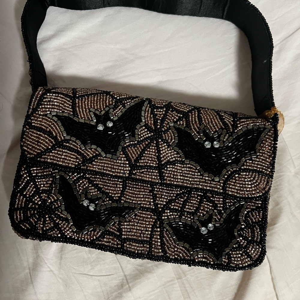 Viral beaded Bat bag (NWT)